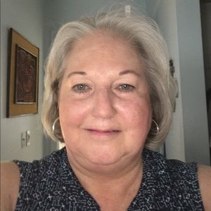 Meet your Posher, Sandy